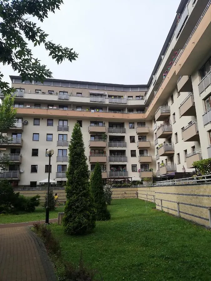W Krakowie U Helenki 0*, Krakow